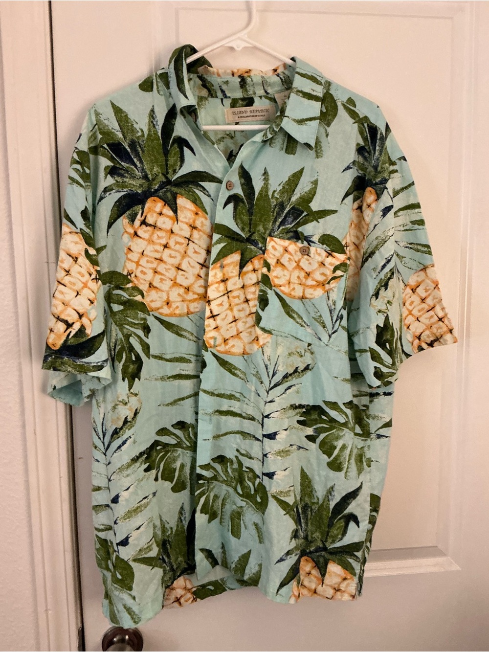 Island Republic Men's Hawaiian Aloha Camp Shirt Blue Yellow Pineapple Print XL